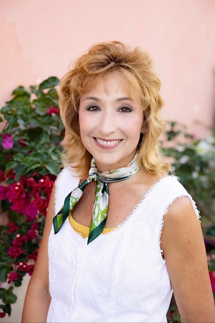 Stacy, founder of Peacock Quill